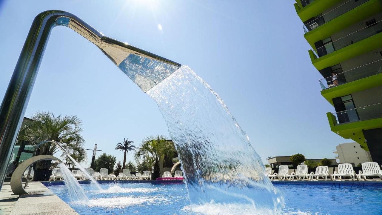 Isabelle Apartament Alezzi Beach Resort Mamaia Nord Năvodari Exteriör bild