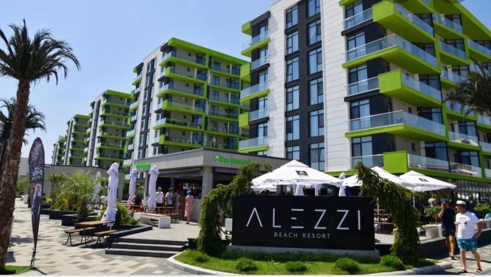 Isabelle Apartament Alezzi Beach Resort Mamaia Nord Năvodari Exteriör bild