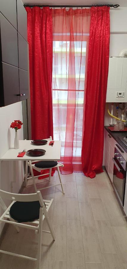 Isabelle Apartament Alezzi Beach Resort Mamaia Nord Năvodari Exteriör bild