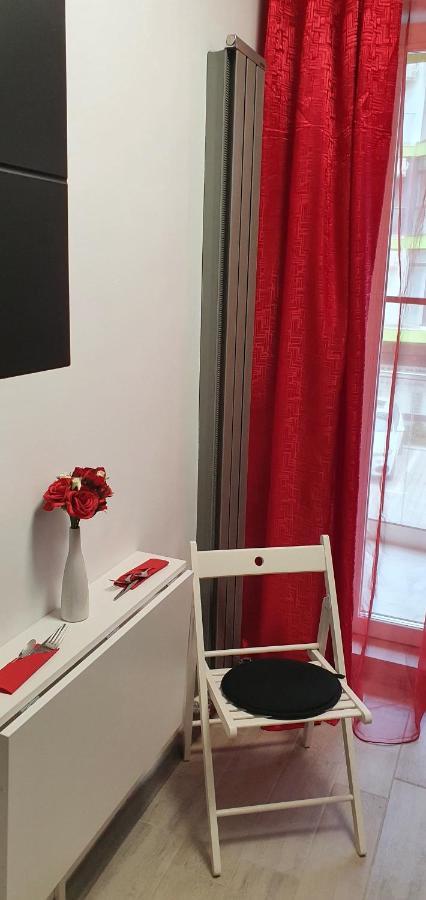 Isabelle Apartament Alezzi Beach Resort Mamaia Nord Năvodari Exteriör bild