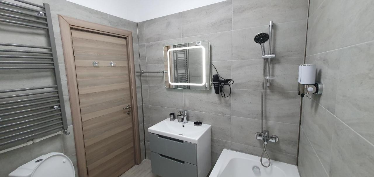 Isabelle Apartament Alezzi Beach Resort Mamaia Nord Năvodari Exteriör bild