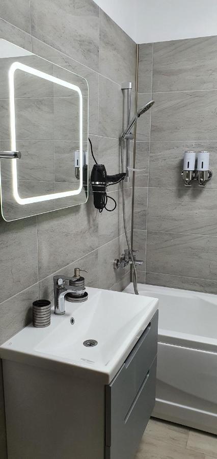 Isabelle Apartament Alezzi Beach Resort Mamaia Nord Năvodari Exteriör bild